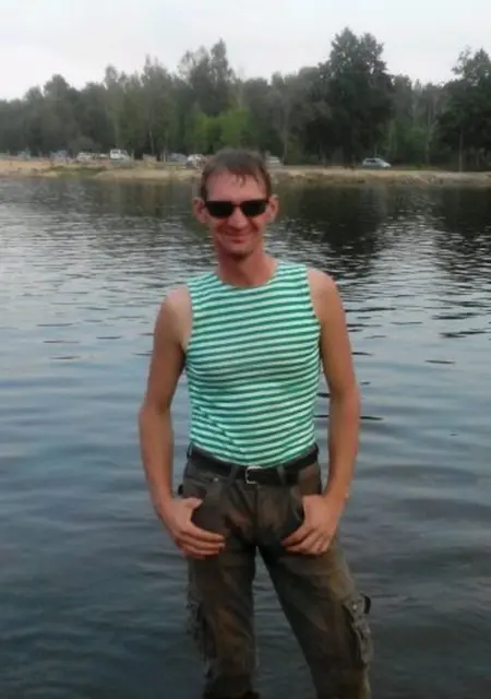 Я Руслан, 45, из Бобруйска, ищу знакомства без обязательств