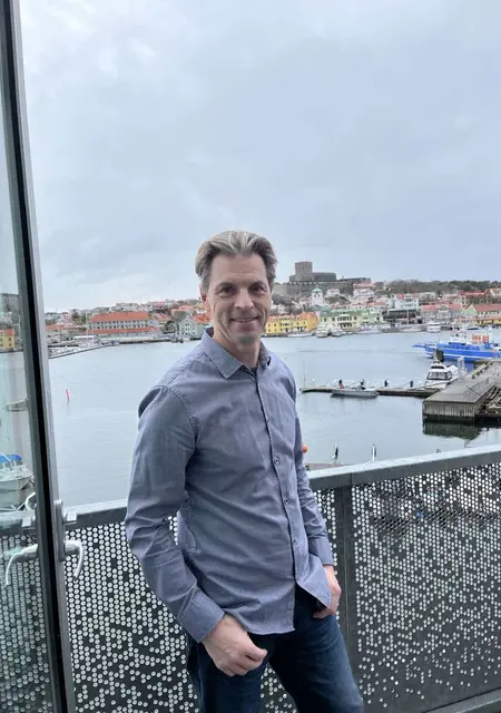 Семён из Минска, ищу на сайте знакомства на одну ночь