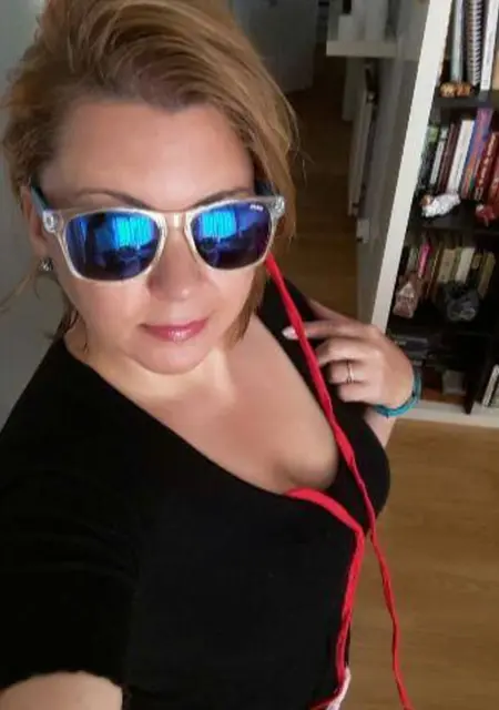 Я Olga, 50, из Минска, ищу знакомство для приятного времяпровождения