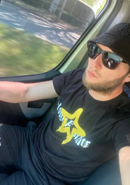 Я Дима, 37 років, знайомлюсь без зобов'язань у Слов'янськ