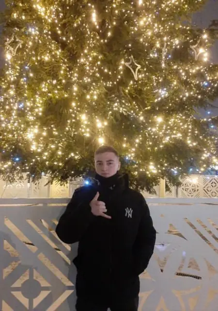 Я Maks, 21, знакомлюсь без обязательств в Тернополе