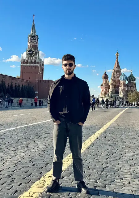 Я Хусейн, 25, из Ростка, ищу знакомство для общения