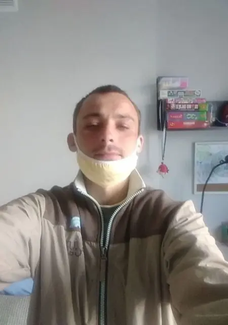 Adrian из Варшавы, мне 33, познакомлюсь