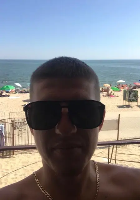 Володимир из Калуша, мне 29, познакомлюсь для постоянных отношений