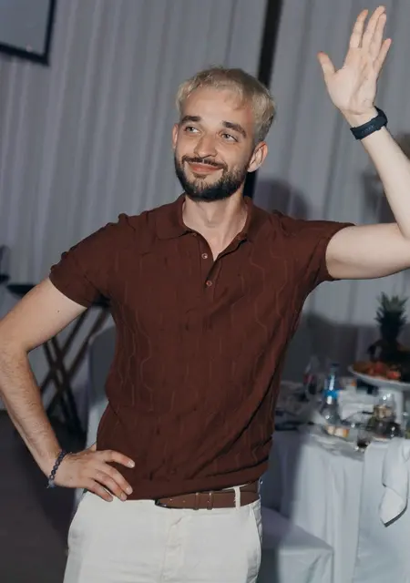 Олег из Бангкока, ищу на сайте приятное времяпровождение