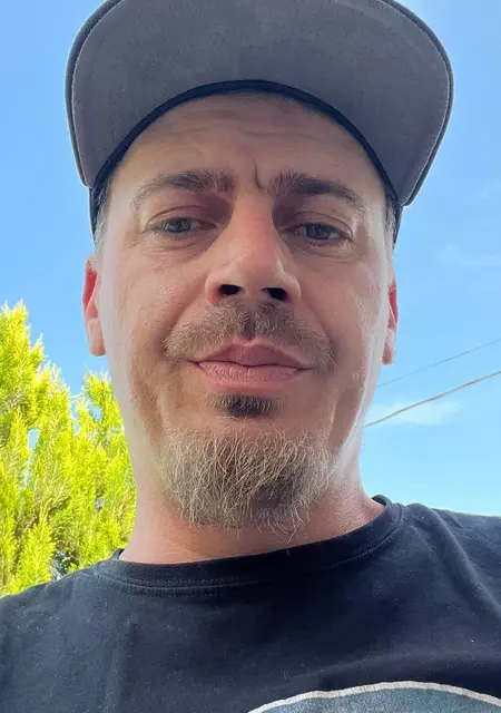 Zullu из Фокшани, мне 39, познакомлюсь на одну ночь