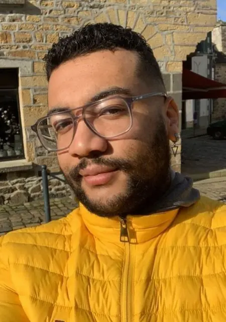 Sbastiao из Парижа, мне 23, познакомлюсь