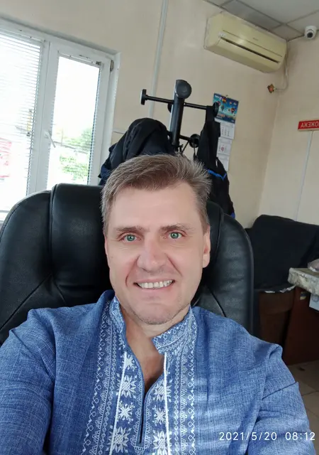 Олег з Києва, шукаю на сайті знайомства без зобов'язань