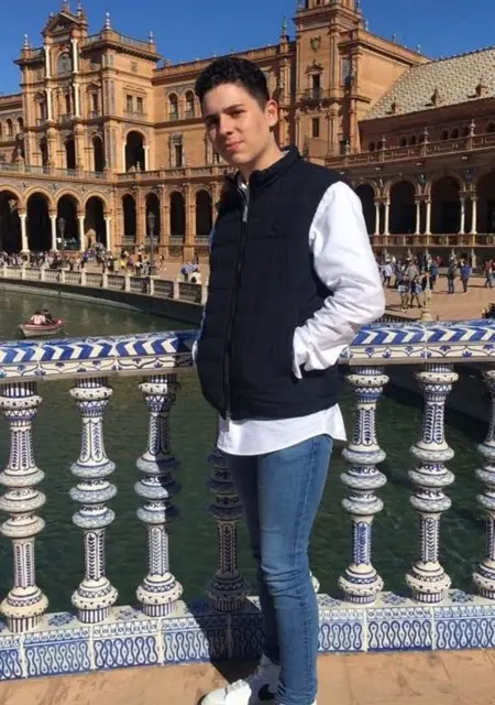 Я Daniel, 19, из Мадрида, ищу знакомство