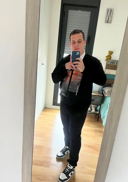 Я Hector, 35, из Оради, ищу знакомство для постоянных отношений