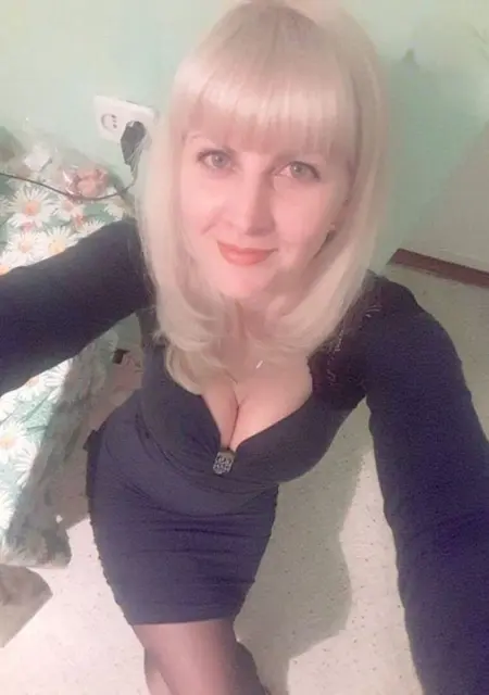 Я Anna, 38, знакомлюсь в Варшаве