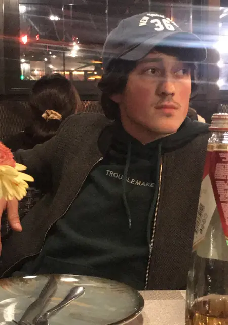 Я Godunaa, 30, из Гали, ищу знакомства без обязательств