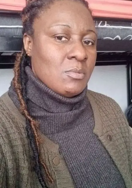 Я Cathy, 41, знакомлюсь в Париже