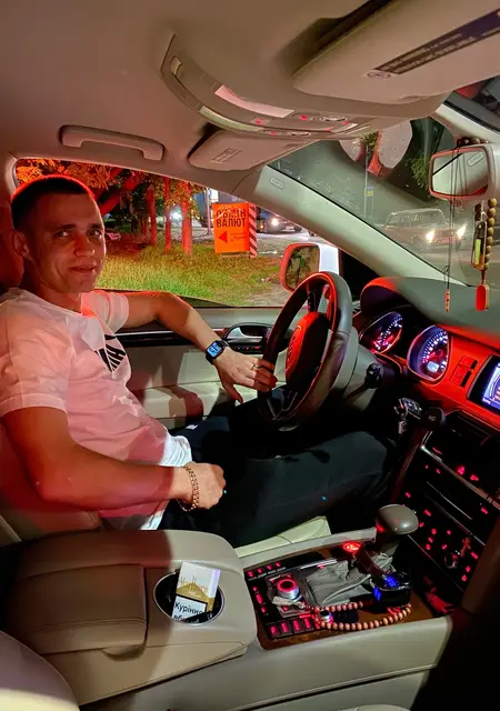 Я Александр, 31 років з Полтавы, шукаю знайомства на одну ніч