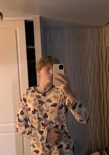 Sasha из Лондона, ищу на сайте знакомства без обязательств