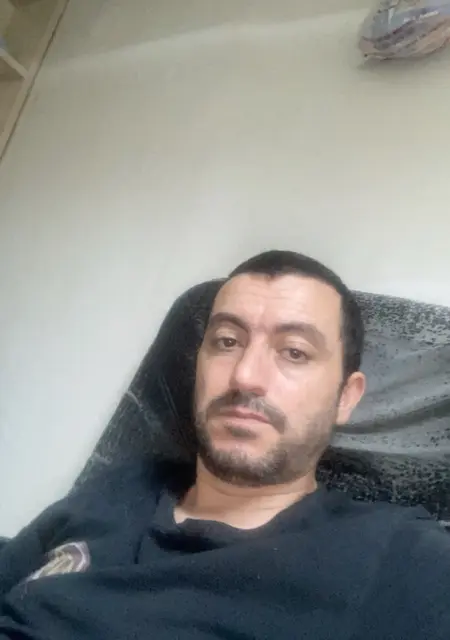 Ergun из Стамбула, мне 42, познакомлюсь для приятного времяпровождения