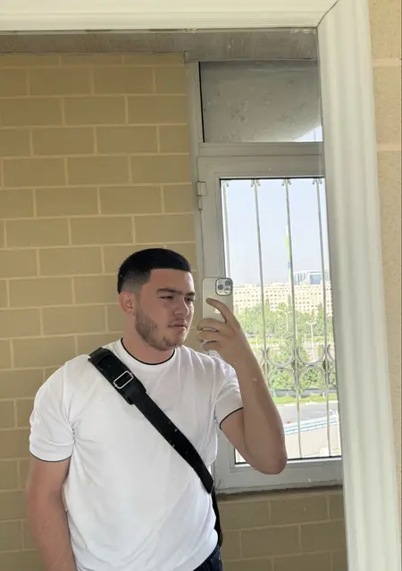 Сардор из Нью-дели, ищу на сайте постоянные отношения