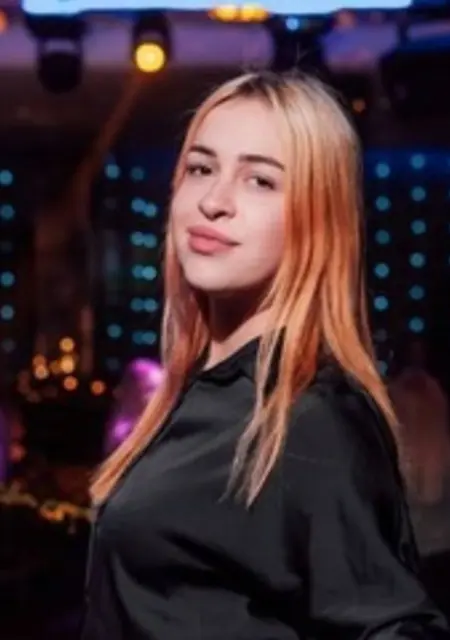 Я Лолита, 24, знакомлюсь на одну ночь в Макеевке