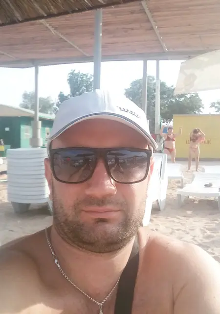 Fro Poch из Полтавы, мне 42, познакомлюсь для приятного времяпровождения