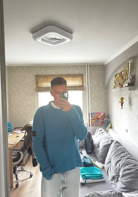 Даниил из Сум, мне 20, познакомлюсь на одну ночь