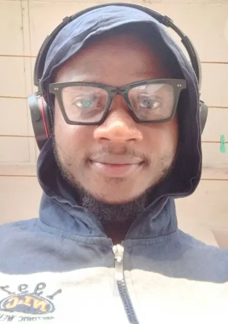 Я Olu, 33, знакомлюсь в Варшаве