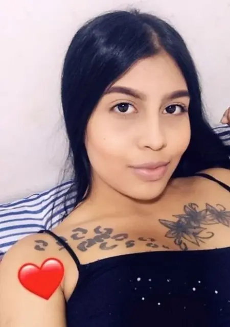 Sofaluuz из Мадрида, мне 20, познакомлюсь