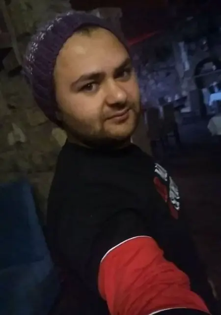 Я Denizkurt, 39, знакомлюсь в Стамбуле