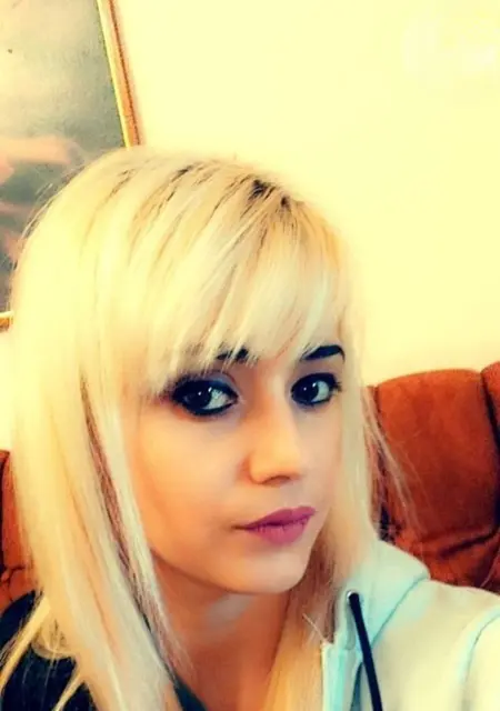 Я Arla, 25, из Рима, ищу знакомство