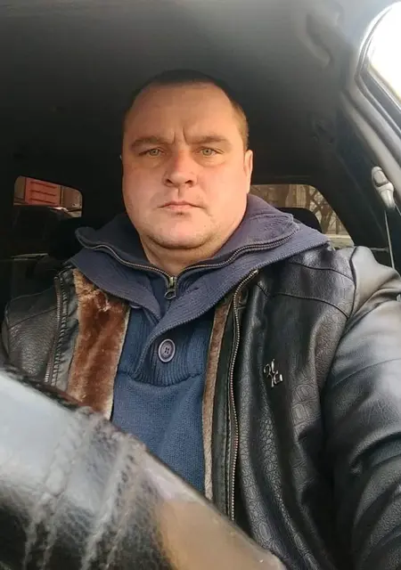 Я Александр, 44, из Одессы, ищу знакомства без обязательств