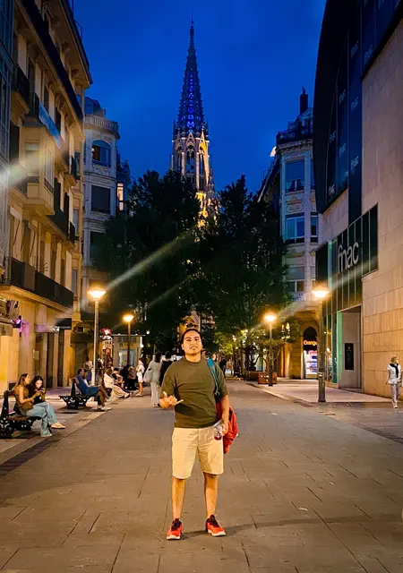 Diego из Кунит, мне 25, познакомлюсь для приятного времяпровождения