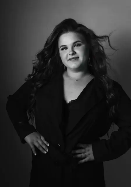 Маша з Львова, шукаю на сайті вірт