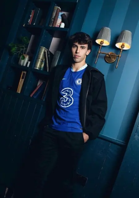 Jacob from Neath, 22 years old, ready to meet for one-night stand