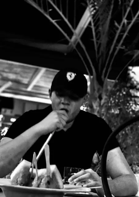 Andriy из Львова, ищу на сайте знакомства без обязательств