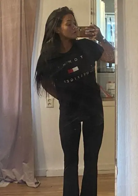 Я See, 24, из Стокгольма, ищу знакомство