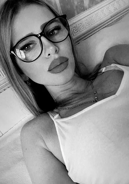 Milana из Парижа, ищу на сайте совместные путешествия