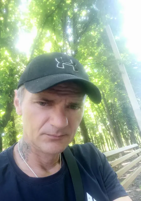 Сергей из Харькова, ищу на сайте общение