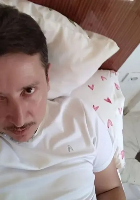 Alejandro de Madrid, tengo 45 años, listo para conocer