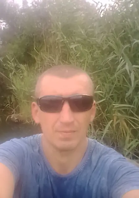 Жека з Донецька, шукаю на сайті знайомства без зобов'язань