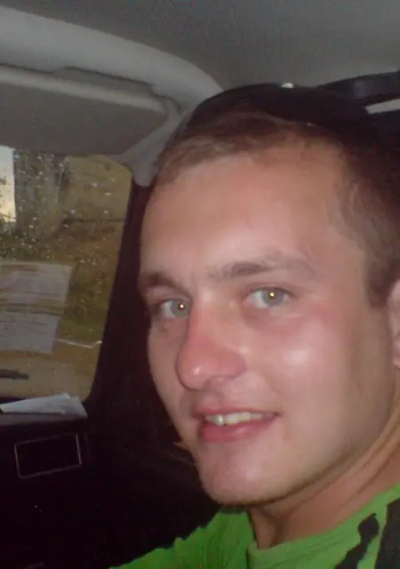 Я Aleksandr, 39 років, знайомлюсь для постійних стосунків у Білгород-Дністровський