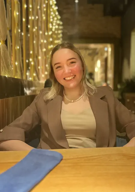 Виктория из Мадрида, мне 21, познакомлюсь на одну ночь