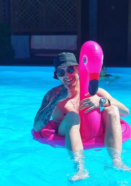 Оскар из Славянска, мне 27, познакомлюсь для постоянных отношений