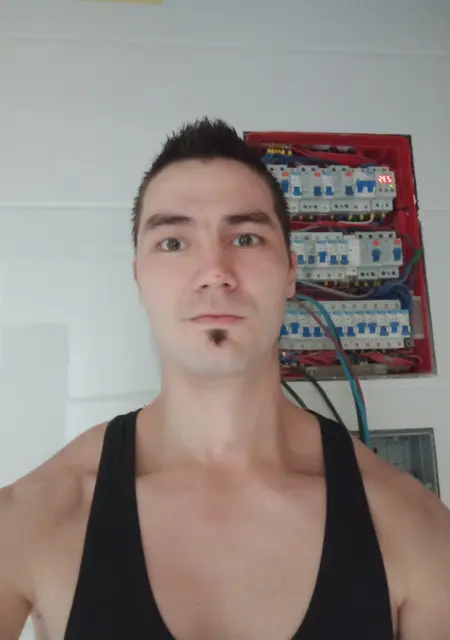 Я Тимур, 34, из Андижана, ищу знакомства без обязательств