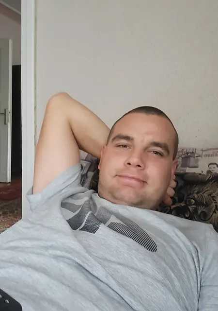 Андрій из Стрыя, ищу на сайте знакомства на одну ночь