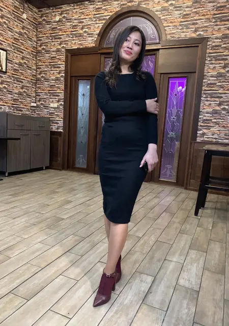 Наргиза из Астаны, ищу на сайте постоянные отношения