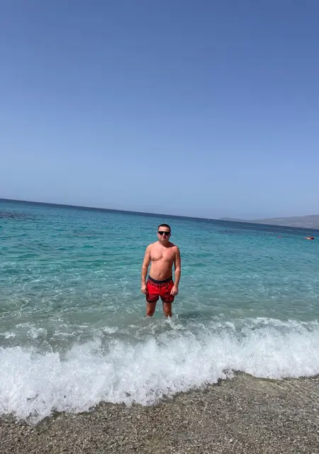 Андрій из Черновцов, ищу на сайте приятное времяпровождение