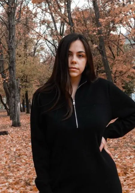 Я Віка, 21 років, знайомлюсь без зобов'язань у Запоріжжі