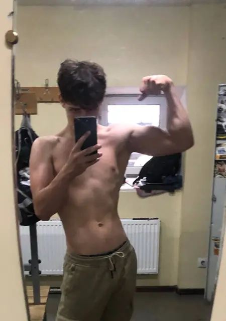 Андрей из Запорожья, ищу на сайте знакомства на одну ночь