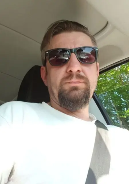 Я Robik, 40, знакомлюсь в Берлине