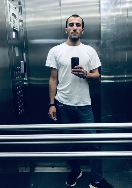 Я Nuri, 30, из Батуми, ищу знакомство для вирта