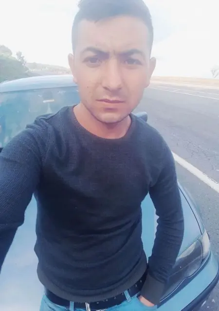 Ferhat из Стамбула, мне 36, познакомлюсь